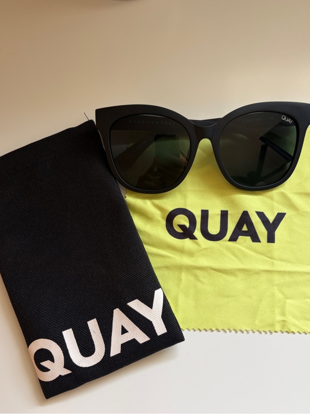 Quay Australia Matte Black Cat-Eye Sunglasses